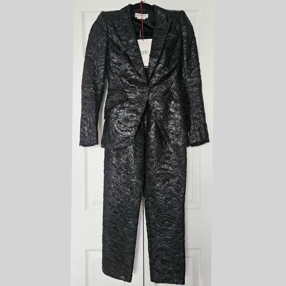 Alexander McQueen Metallic Lace Suit - Picture 3 of 11